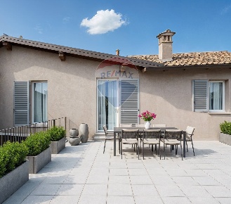 Foto Attico in Piazza XX Settembre, Villa Carcina Centro di 156 m²