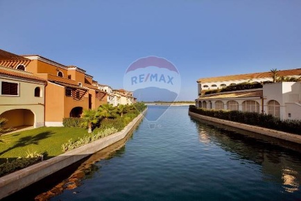 Foto Appartamento in Villaggio Marinagri, Policoro di 75 m² con 4 locali