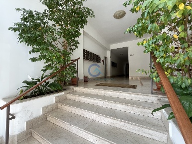 Foto Appartamento a Catanzaro Stadio - Pontepiccolo di 140 m² con 4 locali