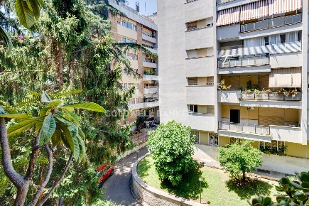 Foto Appartamento in Viale Europa, Roma Eur di 174 m² con 5 locali