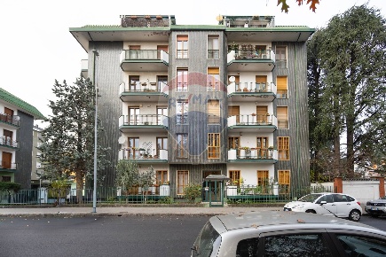 Foto Appartamento in via silvio pellico, Garbagnate Milanese Centro