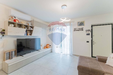 Foto Villa a schiera in via calatafimi, Parabiago San Lorenzo di 100 m²