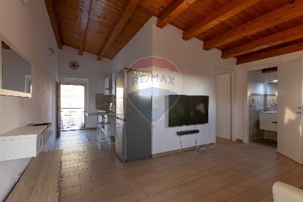 Foto Appartamento in Via Cipro, Siracusa Santa Panagia - Teracati di 50 m²