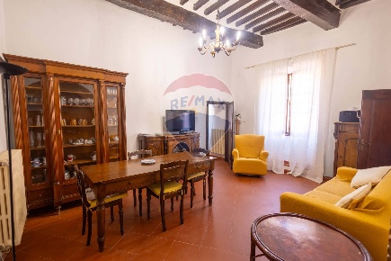 Foto Case semi ndipendenti in via Giovan Battista Volpini, Cetona Centro