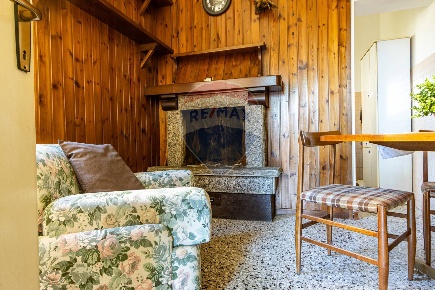 Foto Appartamento in Via Montefiori, Esino Lario Centro di 43 m² in vendita