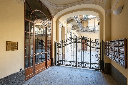 Foto Loft in Via Vincenzo Bellini, Torino Piazza Solferino di 70 m²