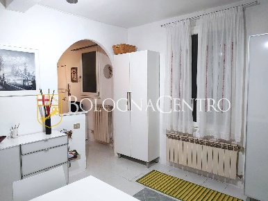 Foto Appartamento in Via Mirasole, Bologna Castiglione - Tribunale di 51 m²