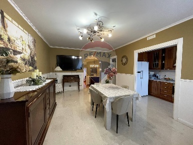 Foto Appartamento in Via Ettore Fieramosca, Bari Libertà di 130 m²