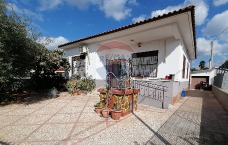 Foto Villa unifamiliare in Via Guatemala 82, Vittoria di 110 m² in vendita
