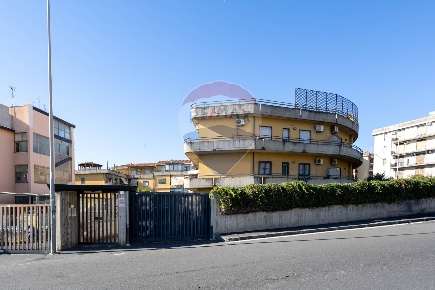 Foto Appartamento in Via Luigi Russo, Catania Palermo - Indipendenza