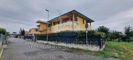 Foto Appartamento in VIA VIII MARZO, Borgo Ticino Centro di 74 m²