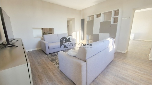 Foto Casa indipendente in via antiche mura b15, Lonato del Garda Lonato