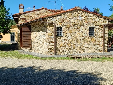 Foto Appartamento in VIA DELLO STRACCHINO, Pontassieve di 120 m² in affitto