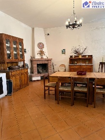 Foto Appartamento in VIA SANTA CRISTINA, Sepino Centro di 130 m² in vendita