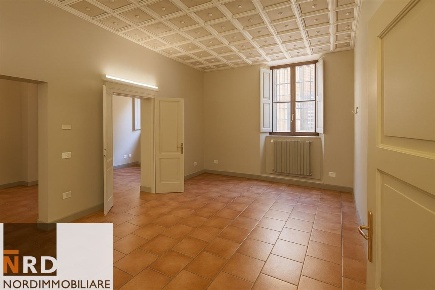Foto Ufficio in via chiassi, Mantova Centro di 73 m² con 2 locali