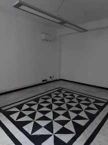 Foto Ufficio a Massa Centro di 160 m² con 7 locali in vendita