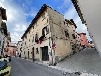 Foto Appartamento a Calcinaia Centro di 75 m² con 3 locali in vendita