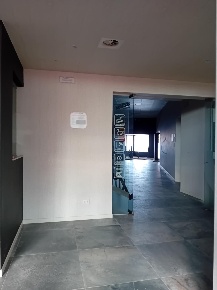 Foto Locale commerciale a Massa e Cozzile Massa di 1000 m² con 1 locali