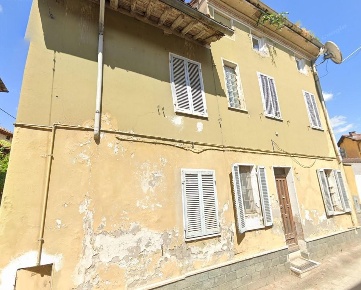 Foto Appartamento a Breme di 129 m² con 4 locali in vendita