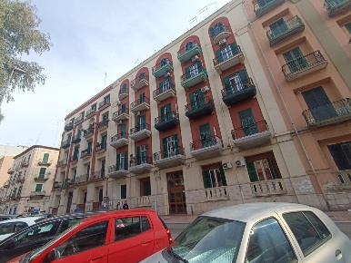 Foto Appartamento a Taranto Borgo di 160 m² con 6 locali in vendita