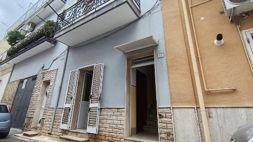 Foto Casa indipendente a Palagiano di 90 m² con 3 locali in vendita