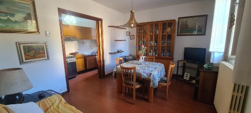 Foto Appartamento a Collesalvetti Centro di 60 m² con 2 locali in vendita