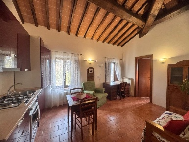 Foto Appartamento a Casole d'Elsa di 51 m² con 3 locali in vendita