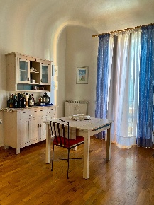 Foto Appartamento a Viareggio Centro di 70 m² con 4 locali in vendita