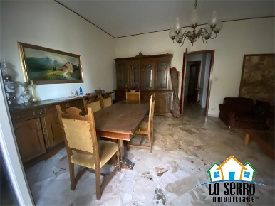 Foto Appartamento in CORSI DEI MILLE, Alcamo Semicentro di 145 m²