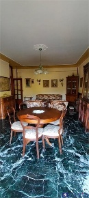 Foto Appartamento in VIALE XX SETTEMBRE, Carrara di 100 m² con 4 locali