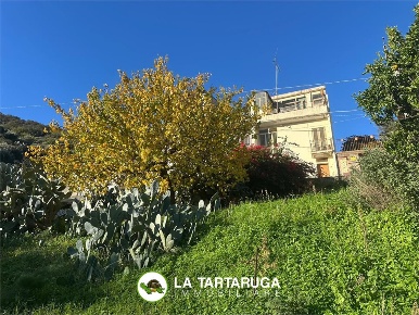 Foto Casa indipendente a Pagliara Locadi di 159 m² con 4 locali in vendita