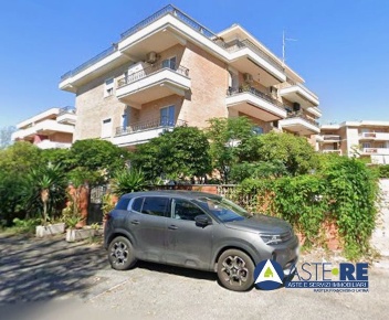 Foto Appartamento in Via Dublino, Pomezia Torvaianica - Celori Mare