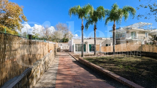 Foto Villa a schiera in Via Santa Giuliana 00, Bacoli Centro di 100 m²