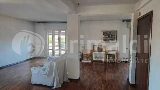 Foto Appartamento in Michelangelo Buonarroti, Padova di 106 m² con 2 locali