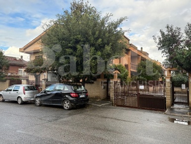 Foto Appartamento in delle Vigne di Morena, Roma Morena di 67 m² in vendita