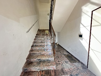Foto Negozio in Via LEONARDO DA VINCI 13, Barcellona Pozzo di Gotto