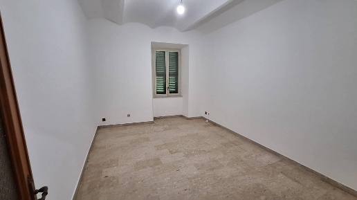 Foto Appartamento in VIA montana 74, Tarquinia Centro Storico di 250 m²