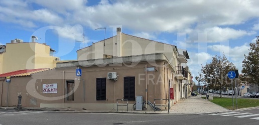 Foto Casa indipendente in Via SASSARI 1, Oristano Centro di 147 m²