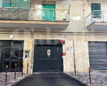 Foto Box in Via Sanremo 44, Arzano di 20 m² con 1 locali in vendita