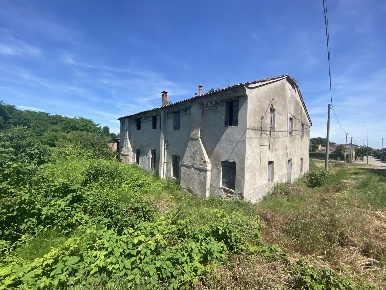 Foto Rustico in Via Giuseppe Garibaldi SNC, Castelbaldo Centro di 435 m²