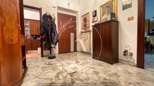 Foto Appartamento in Via XX Settembre, Savona Centro Storico di 100 m²