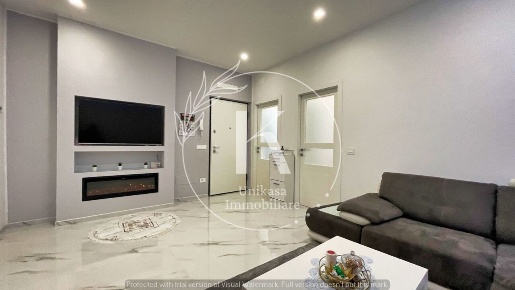 Foto Appartamento in Via XX Settembre 31, Savona Centro Storico di 120 m²