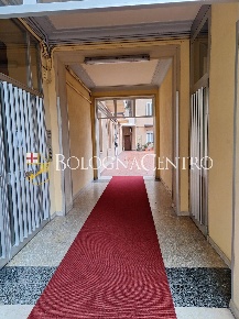 Foto Appartamento in via Mazzini, Bologna Massarenti di 99 m² con 4 locali