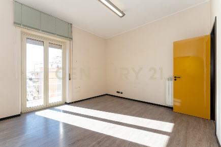 Foto Appartamento in Via Mineo 33, Catania Cibali di 147 m² con 8 locali