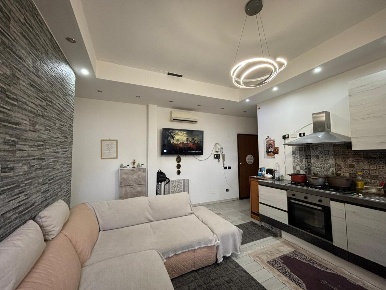 Foto Appartamento in Via Mario Greppi 13, Senago di 88 m² con 3 locali