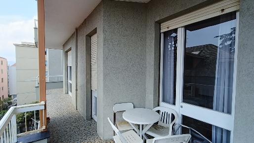 Foto Appartamento in Via San Francesco D'Assisi 4, Savona di 90 m²