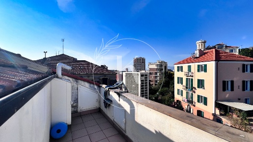 Foto Appartamento in Via Santorre di Santarosa, Savona Villetta, Valloria