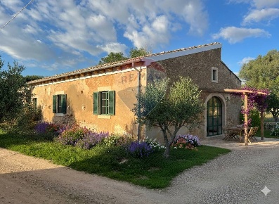 Foto Rustico in sc 35 6, Santa Croce Camerina di 130 m² con 1 locali