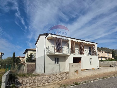 Foto Case semi ndipendenti in VIA BACHELET, Loro Ciuffenna di 165 m²