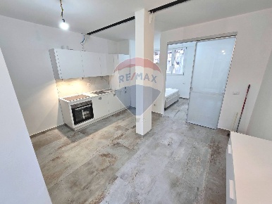 Foto Appartamento in Via Capecelatro, Milano San Siro di 44 m² con 2 locali